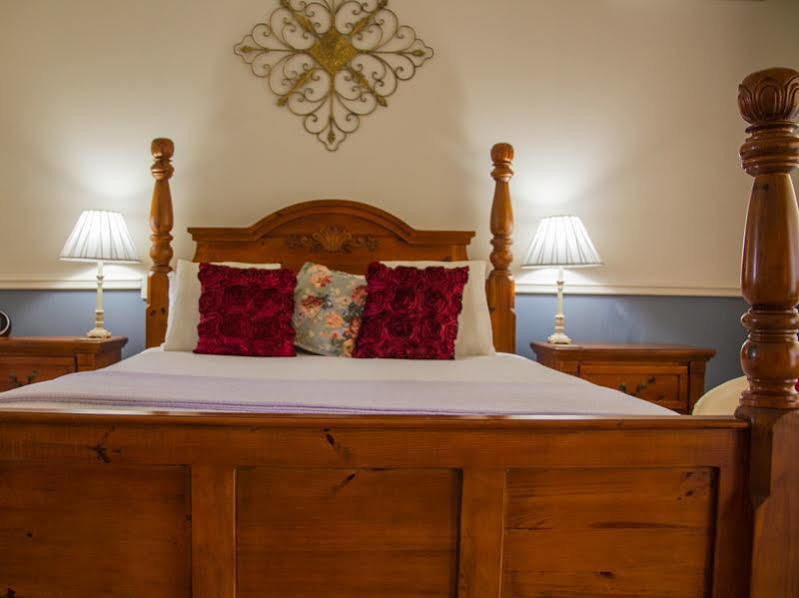 Inn The Tuarts Guest Lodge Busselton Accommodation - Adults Only Zewnętrze zdjęcie