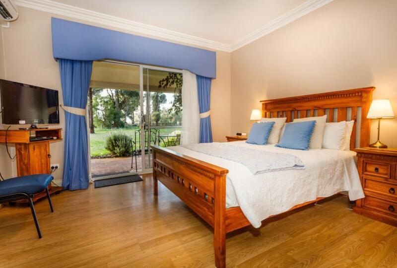 Inn The Tuarts Guest Lodge Busselton Accommodation - Adults Only Zewnętrze zdjęcie