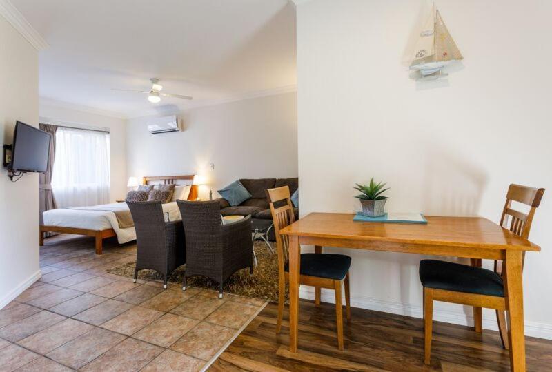 Inn The Tuarts Guest Lodge Busselton Accommodation - Adults Only Zewnętrze zdjęcie