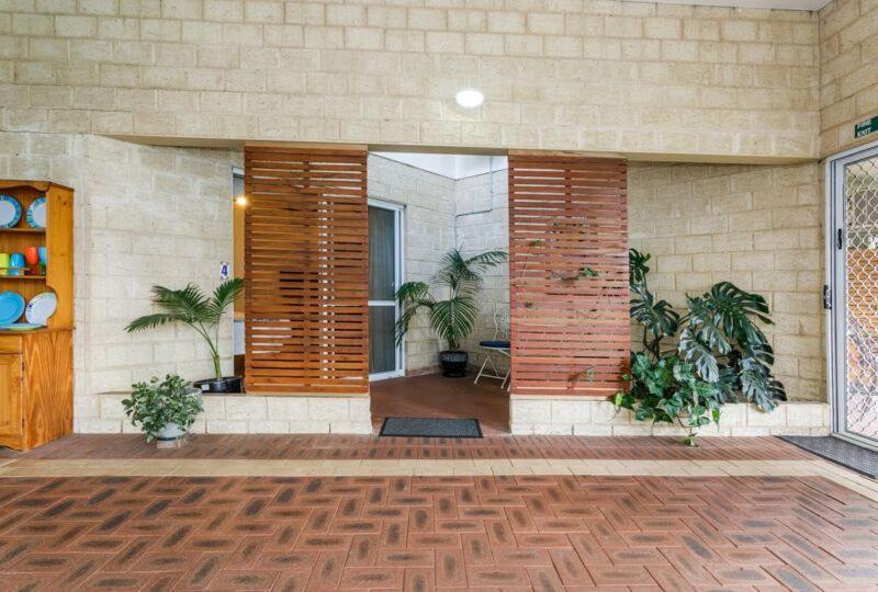Inn The Tuarts Guest Lodge Busselton Accommodation - Adults Only Zewnętrze zdjęcie
