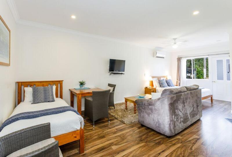 Inn The Tuarts Guest Lodge Busselton Accommodation - Adults Only Zewnętrze zdjęcie