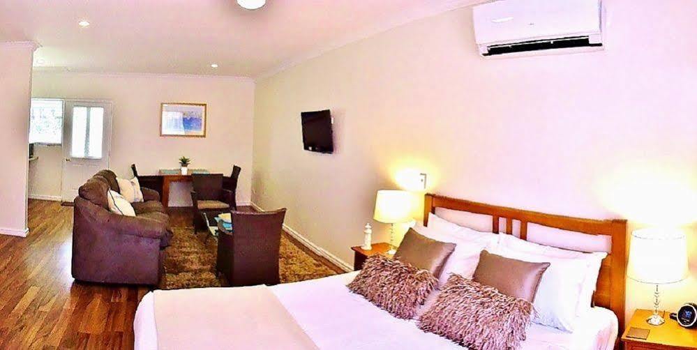 Inn The Tuarts Guest Lodge Busselton Accommodation - Adults Only Zewnętrze zdjęcie